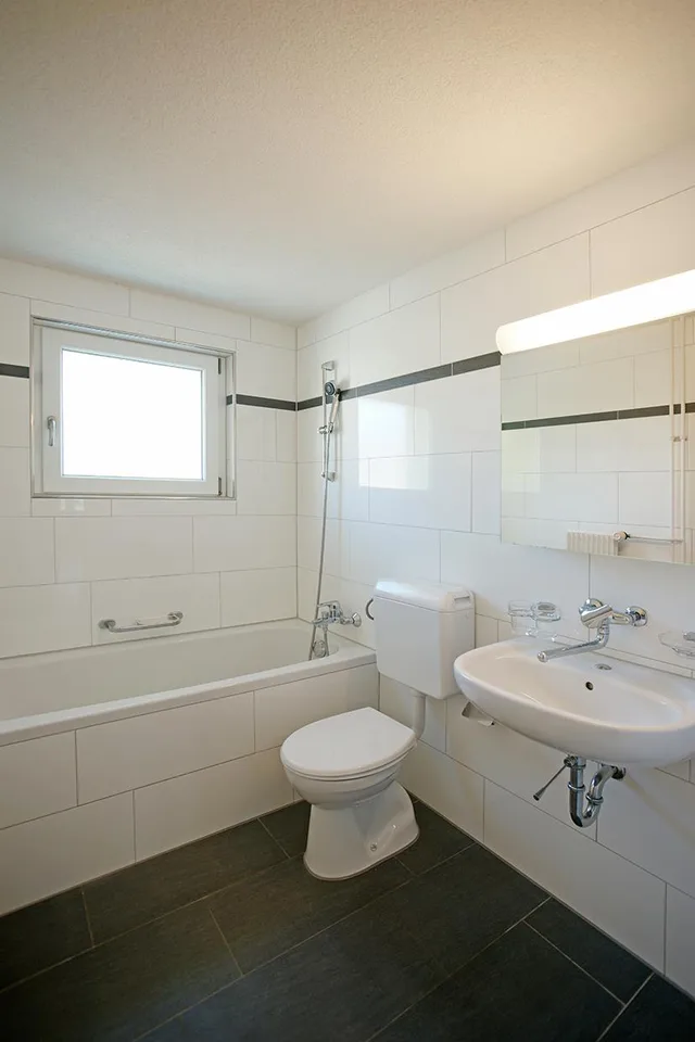 3 Zimmerwohnung mit grossem Balkon – Foto 7 von 9