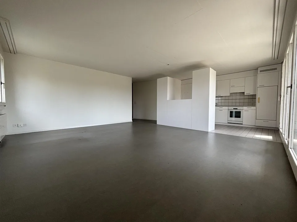 Helle 4.5 Zimmerwohnung in ruhigem Quartier – Foto 2 von 10