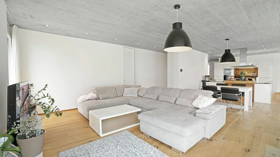 Appartamento con terrazza di 5,5 stanze in posizione privilegiata con vista mozzafiato – foto 6 di 13