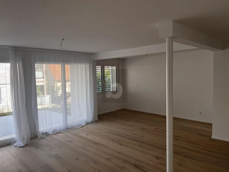 WOHLFÜHLEN MIT TERRASSE UND MODERNEM KOMFORT – Foto 4 von 6