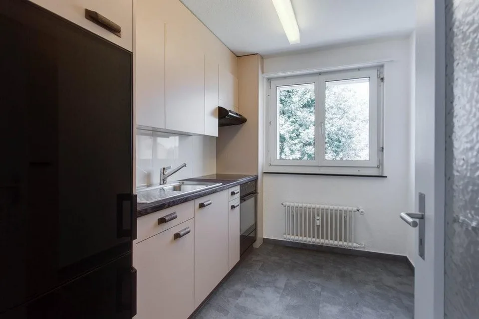 Attraktive ruhige Wohnlage mit grosszügigem Umschwung – photo 7 sur 8