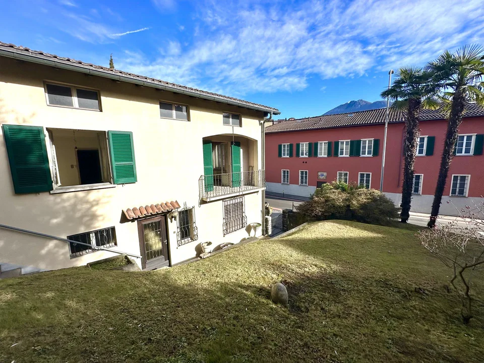 Splendida casa indipendente 7.5 locali con giardino a Cureglia – foto 14 di 15
