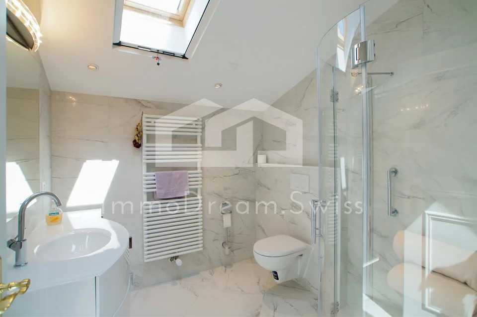Ascona: 6.5 Zi. Villa mit Pool, Gartenanlage und 2.Wohnsitz – Foto 13 von 13