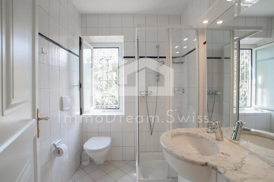 Ascona: 6.5 Zi. Villa mit Pool, Gartenanlage und 2.Wohnsitz – Foto 9 von 13