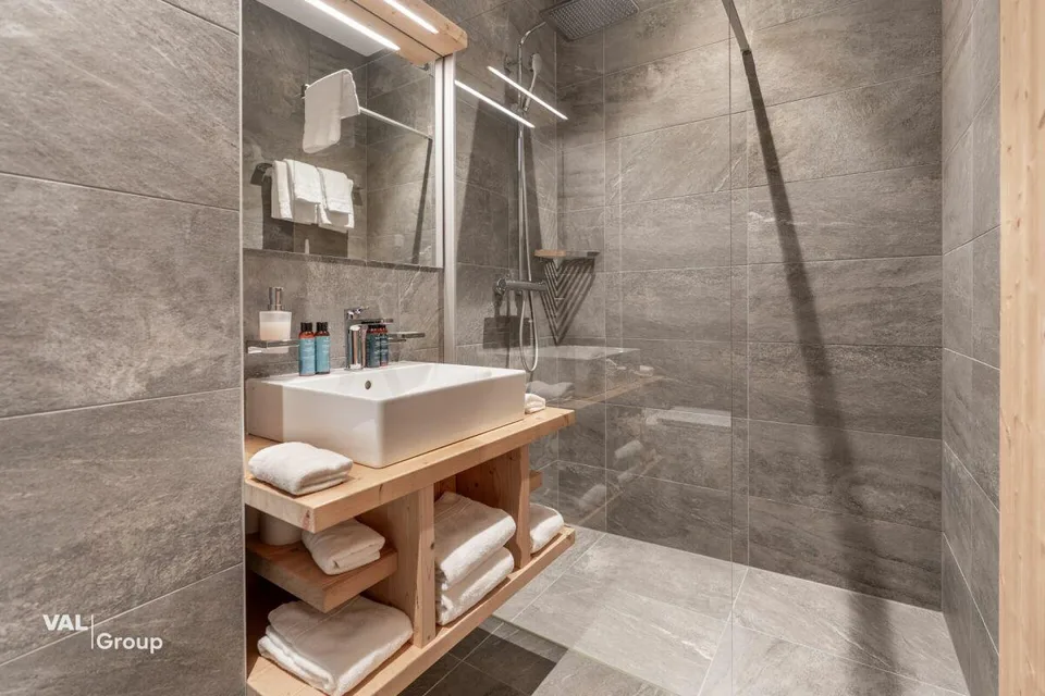 Penthouse 4.5 Zimmer Ski-in/Ski-out im Herzen der 4 Täler – Foto 10 von 21