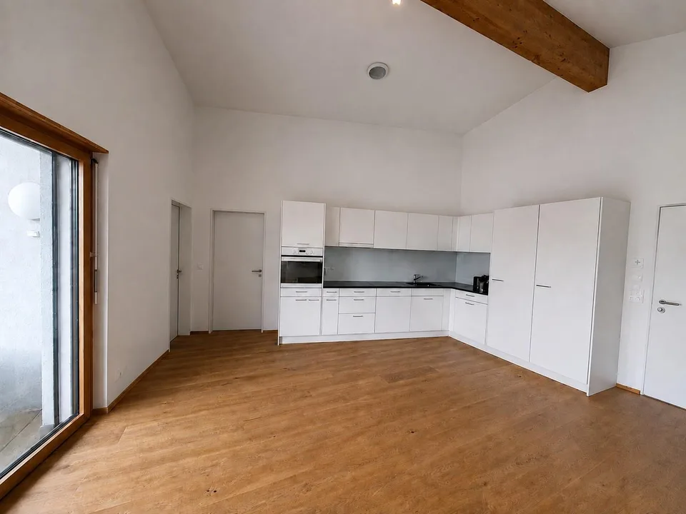 Appartamento moderno in zona verde – foto 2 di 5