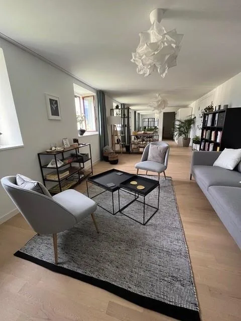 Atelier, Büro oder Showroom im Zentrum von Uznach – photo 2 sur 7