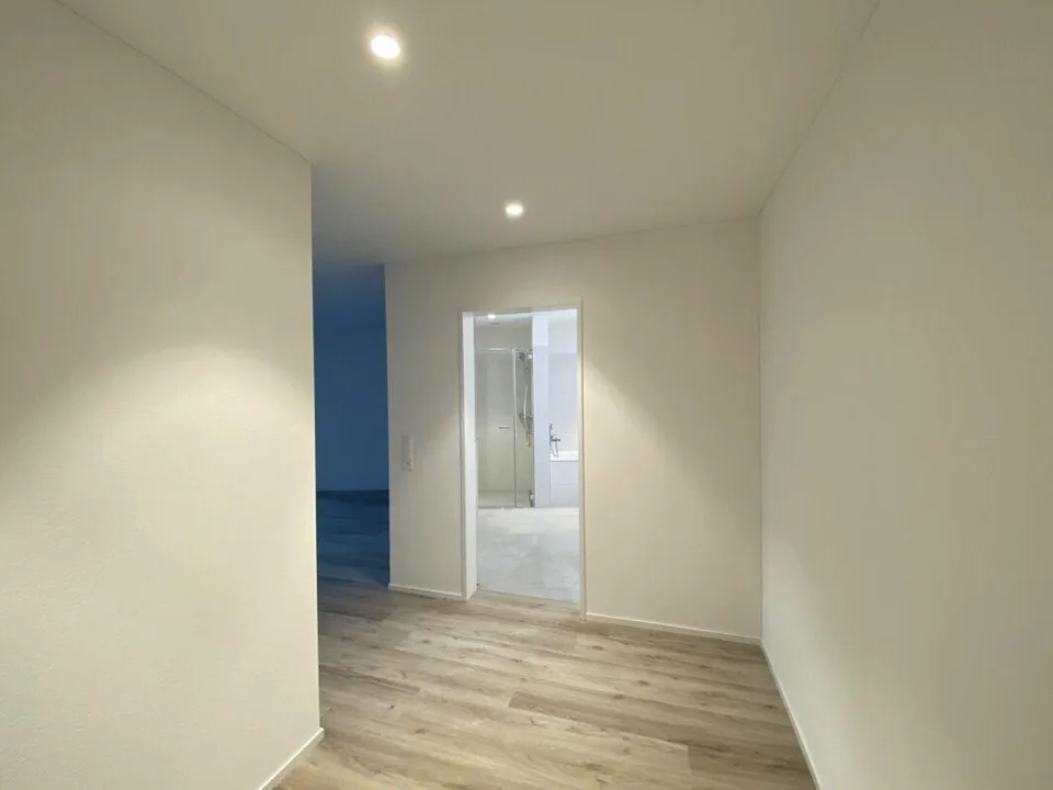 Appartamento di 4,5 locali luminoso nel complesso "Neualtwil" – foto 7 di 8