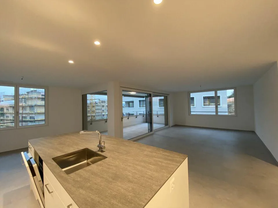 Appartamento di 4,5 locali luminoso nel complesso "Neualtwil" – foto 3 di 8