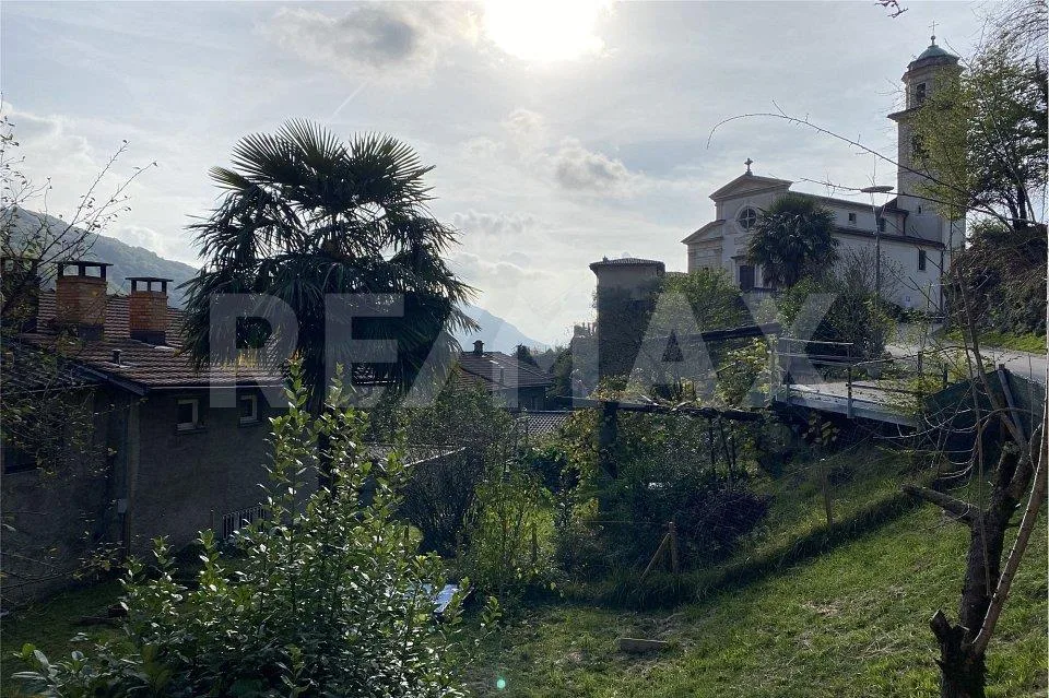 14 Zimmer Einfamilienhaus in Carabbia – Foto 12 von 13