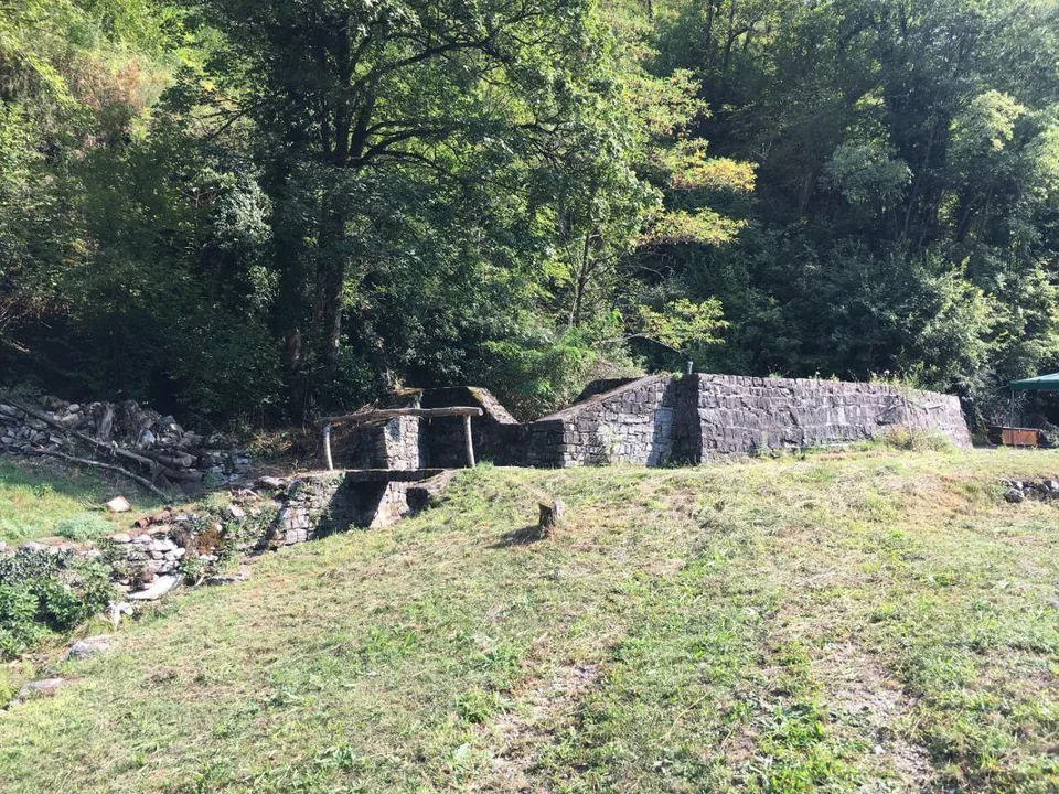 Terreno edificabile R3 + terreno boschivo – photo 6 sur 9