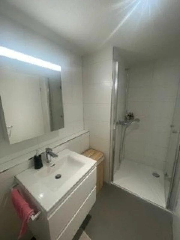 Helle 2.5 Zimmerwohnung an ruhiger Lage – photo 4 sur 7