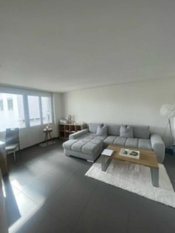 Helle 2.5 Zimmerwohnung an ruhiger Lage – photo 2 sur 7