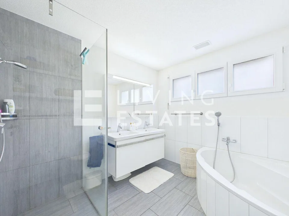 RESERVIERT – foto 14 di 24