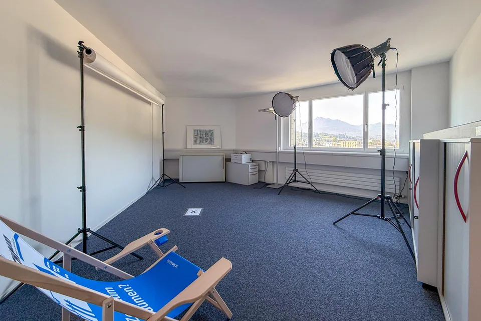 Repräsentative Bürofläche mit 348 m² in Ebikon – photo 8 of 14