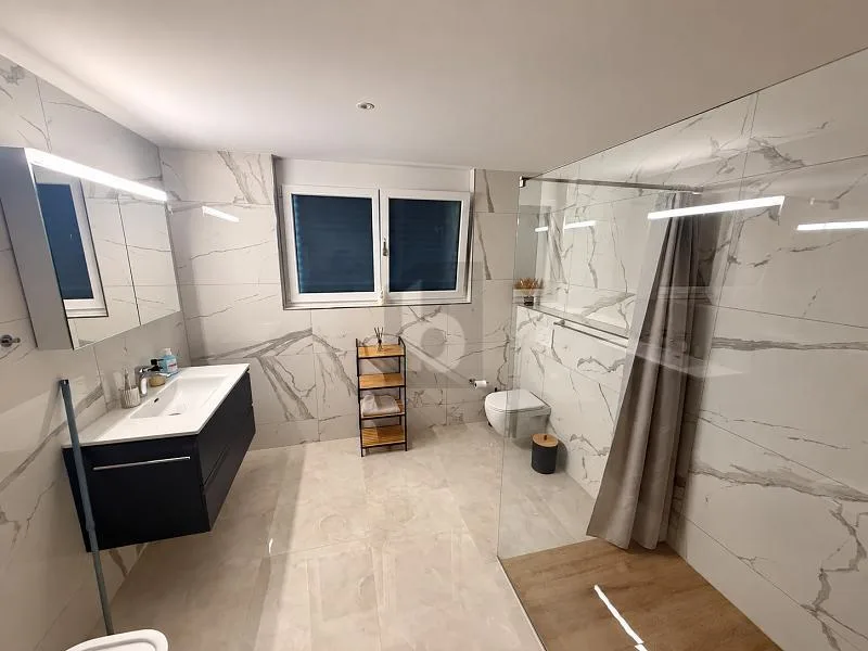 3.5 Zimmer Erdgeschosswohnung in Weiach – Foto 5 von 6