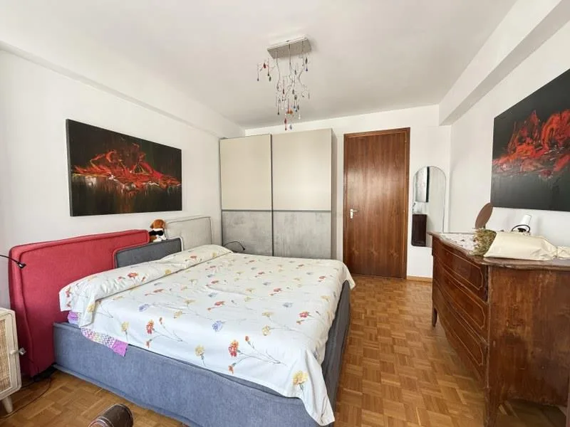 2,5 Zimmer mit Terrasse und teilweisem Seeblick Paradiso – Foto 7 von 12