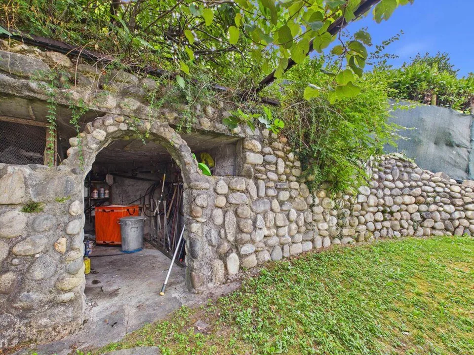 Bellissima casa con la vista mozzafiato – Foto 27 von 30