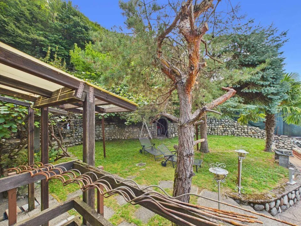 Bellissima casa con la vista mozzafiato – Foto 19 von 30