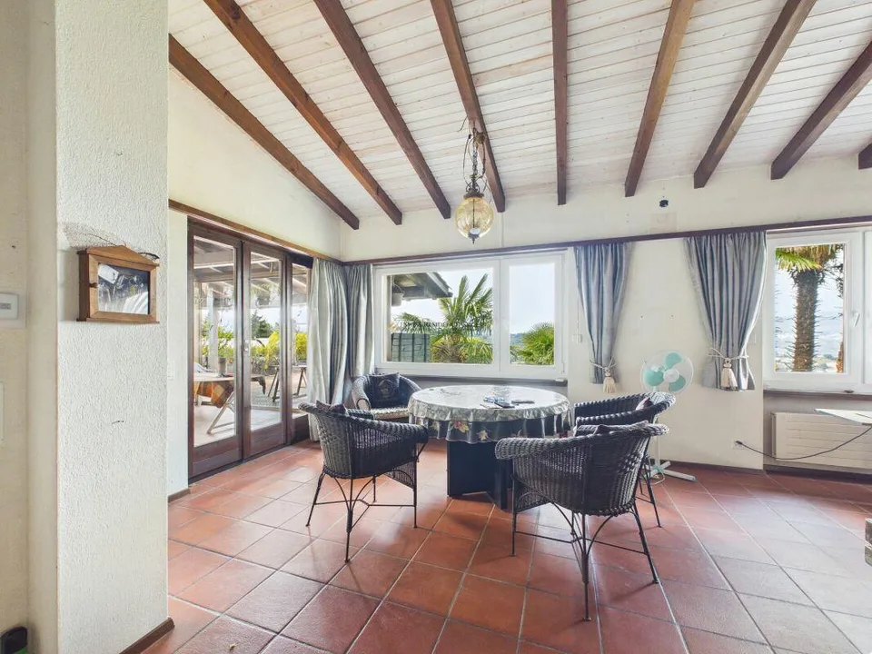 Bellissima casa con la vista mozzafiato – Foto 8 von 30
