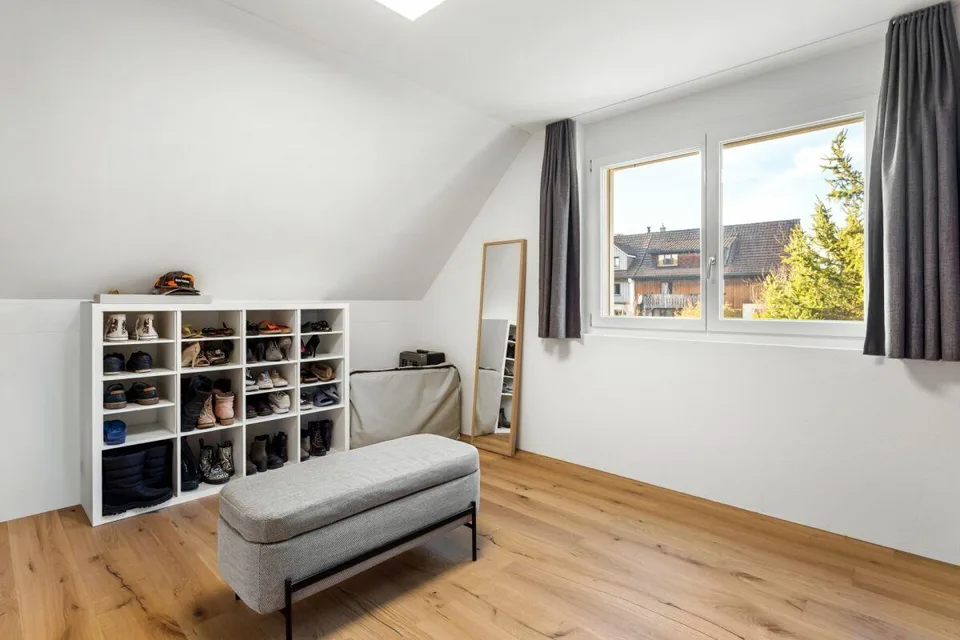 Wohnen mit Charme und Weitsicht - neuwertige Dachmaisonette – Foto 8 von 13