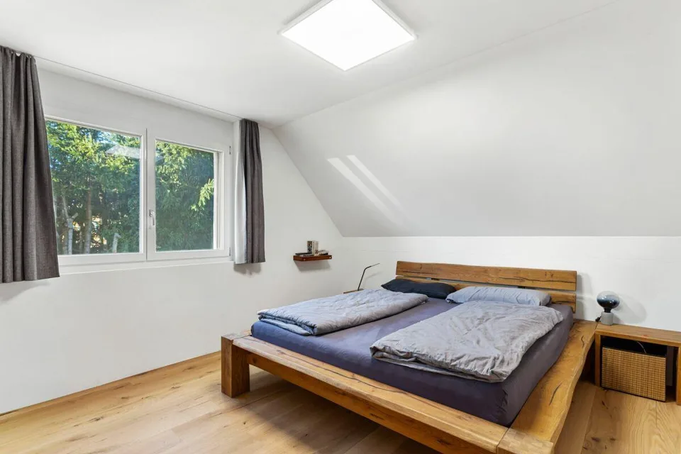 Wohnen mit Charme und Weitsicht - neuwertige Dachmaisonette – Foto 9 von 13