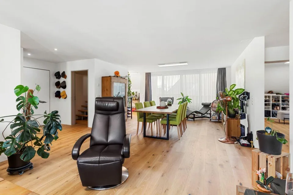 Wohnen mit Charme und Weitsicht - neuwertige Dachmaisonette – Foto 6 von 13
