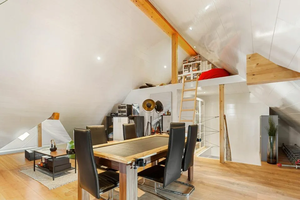 Wohnen mit Charme und Weitsicht - neuwertige Dachmaisonette – Foto 12 von 13