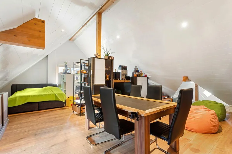 Wohnen mit Charme und Weitsicht - neuwertige Dachmaisonette – Foto 11 von 13