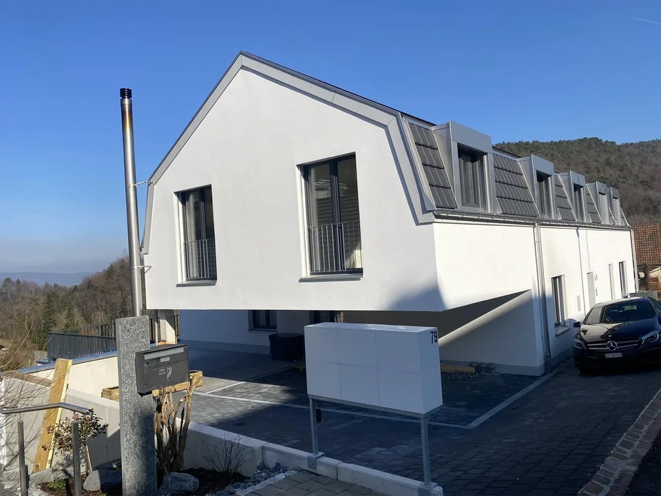 Moderne Neubauwohnungen an attraktiver Wohnlage mit grossem Balkon – Foto 2 von 7