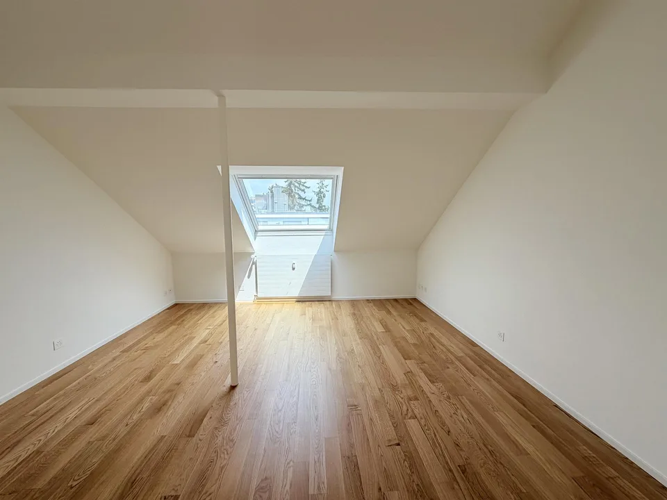 Wohnen auf 2 Ebenen – frisch renovierte 5.5-Zimmer-Maisonettewohnung – Foto 10 von 12