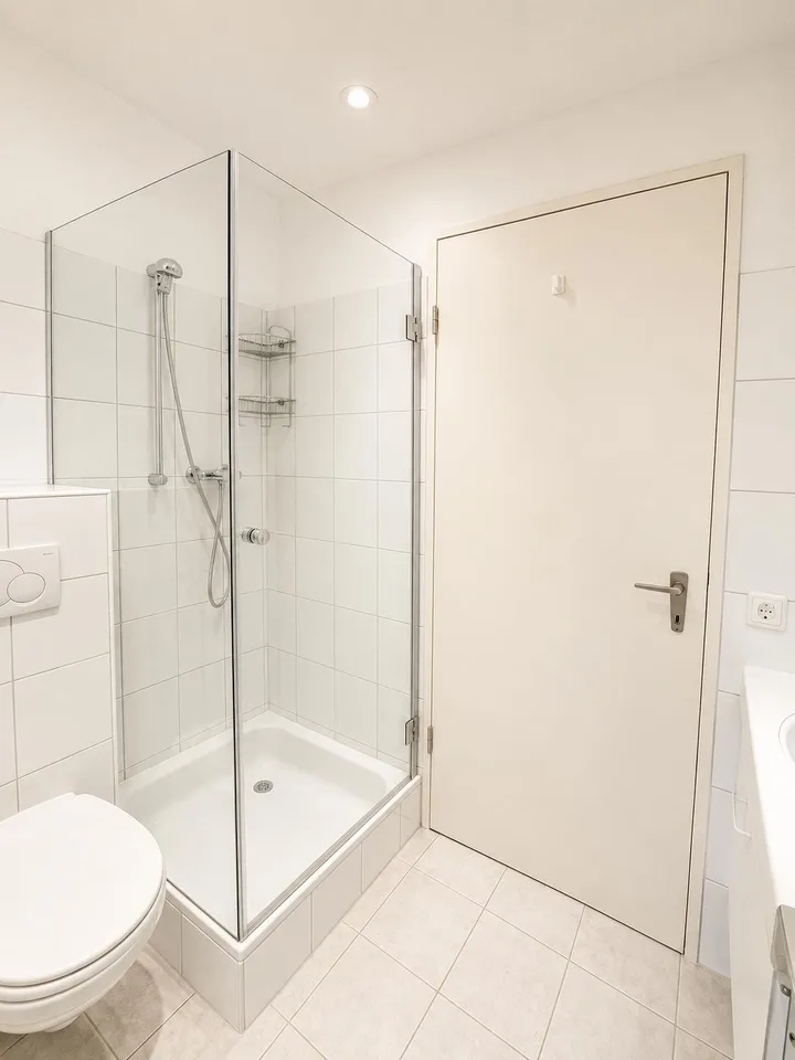 Wohnen wie im Einfamilienhaus – exklusive 5.5-Zimmerwohnung mit Garten – foto 14 di 15