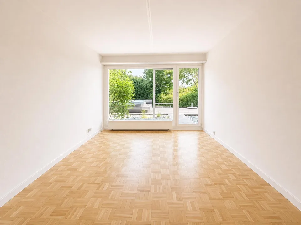 Wohnen wie im Einfamilienhaus – exklusive 5.5-Zimmerwohnung mit Garten – foto 6 di 15