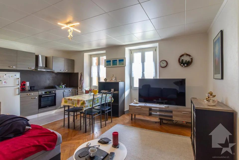 Résidence de caractère de 3 appartements avec situation idéale – photo 7 sur 28