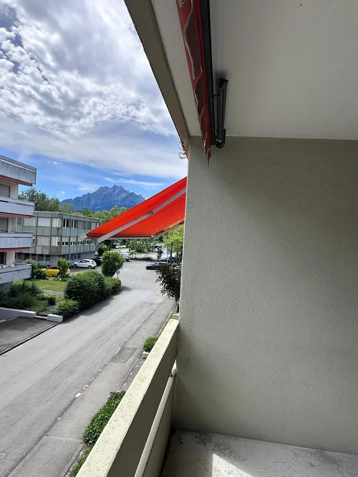 Schöne 3.5-Zimmerwohnung in der Stadt Luzern – photo 2 sur 13