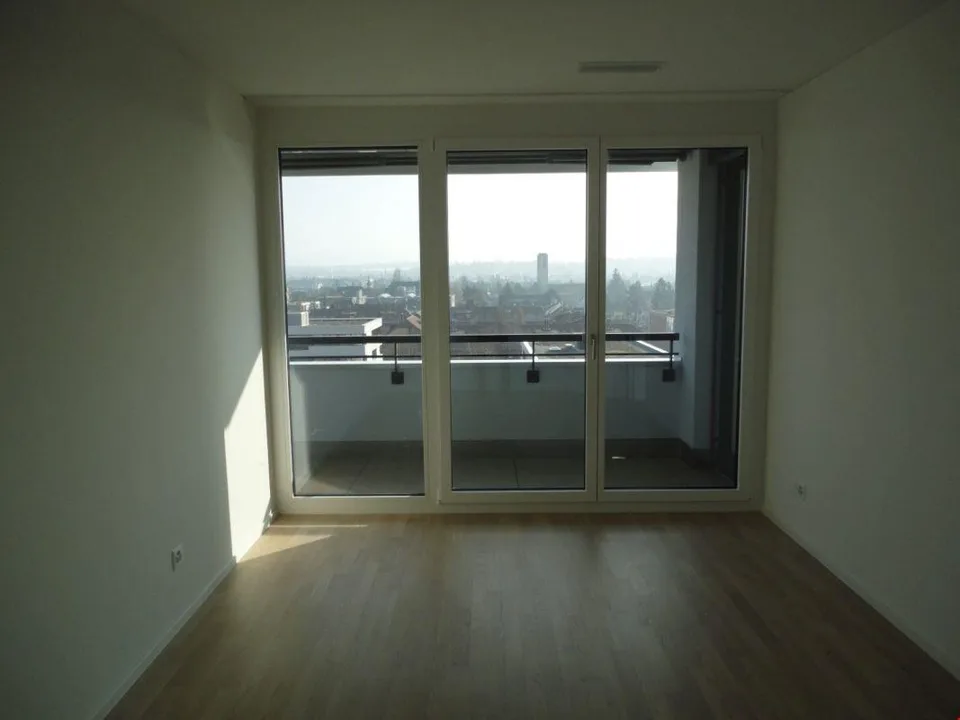 Attraktive 4.5 Zimmerwohnung Nähe Bachgraben – Foto 4 von 12