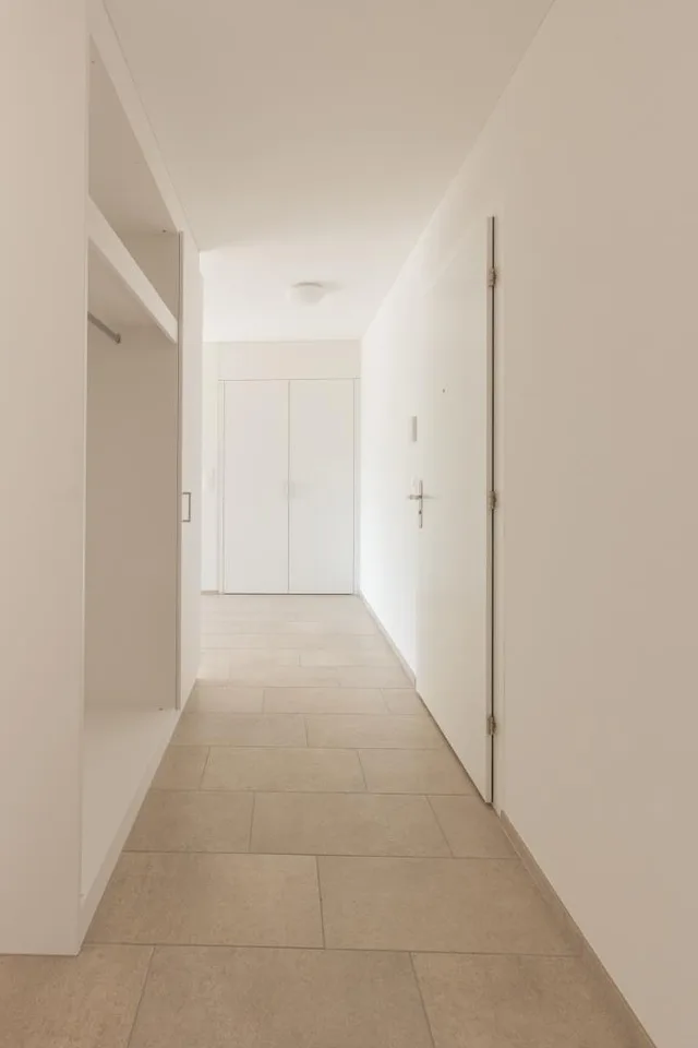 Moderne und sehr grosszügige 3½-Zimmerwohnung an ruhiger Lage – photo 2 sur 11