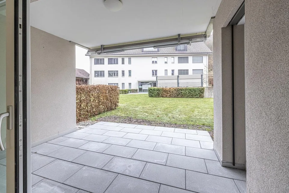 Moderne und sehr grosszügige 3½-Zimmerwohnung an ruhiger Lage – photo 7 sur 11