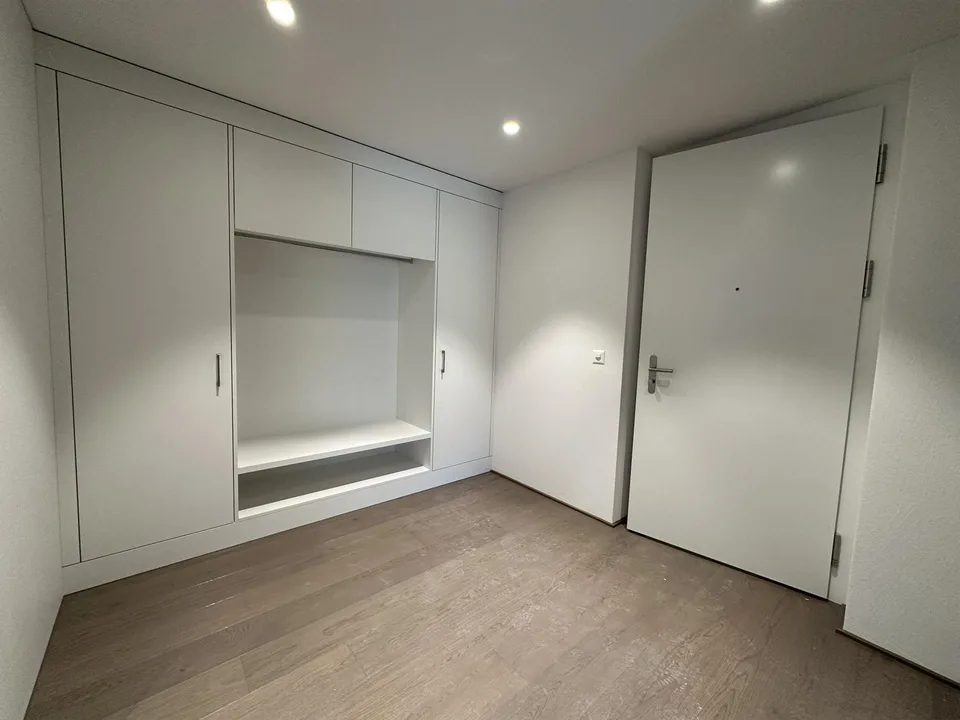 Moderne 4.5-Zimmer-Neubauwohnung an Toplage – photo 2 sur 10