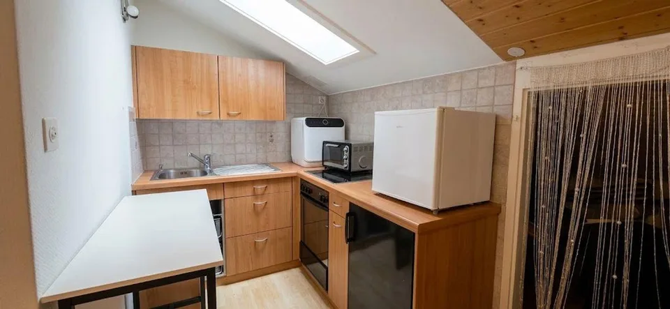 Quiet and Cozy 1.5-Room Apartment – photo 4 of 6