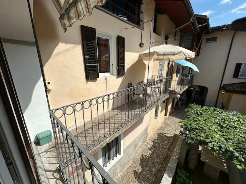 CASA TICINESE DI CHARME NEL CUORE DI PURA - 9 LOCALI, GROTTO E CORT... – photo 8 sur 30