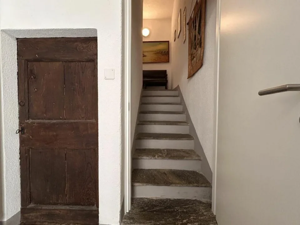CASA TICINESE DI CHARME NEL CUORE DI PURA - 9 LOCALI, GROTTO E CORT... – photo 3 sur 30