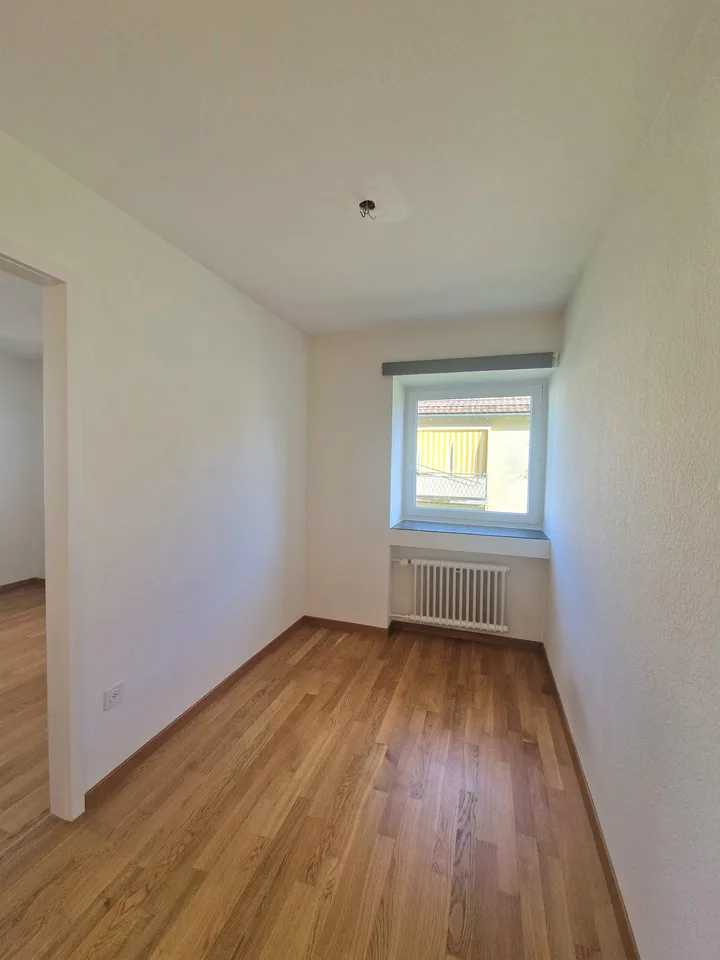 Helle 3.5 Zimmerwohnung an naturnaher Lage – photo 5 sur 9