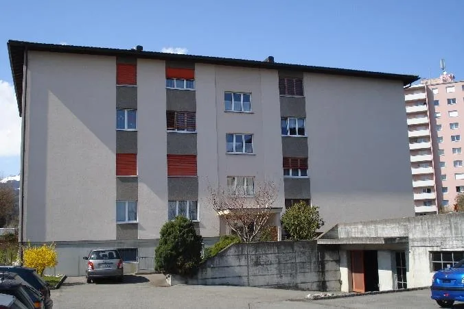 geräumige, helle 2 1/2 Zimmer-Wohnung – Foto 9 von 9