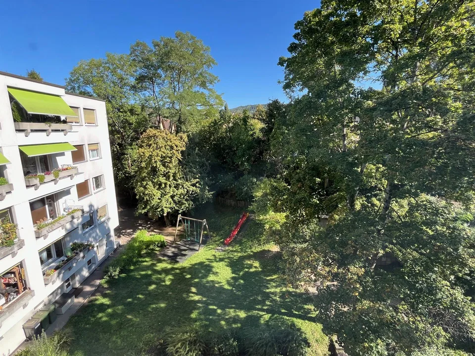 Lichtdurchflutetes Zuhause mit Balkon, Lift & idealer ÖV-Anbindung – Foto 6 von 6