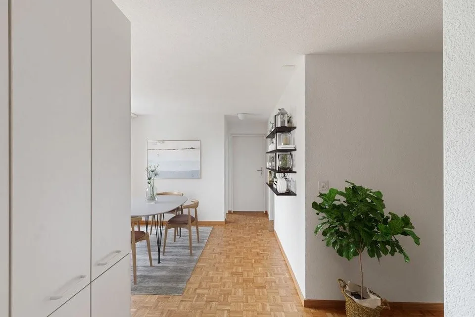 4 Zimmerwohnung an familienfreundlicher, ruhiger Lage zu vermieten – photo 2 sur 14