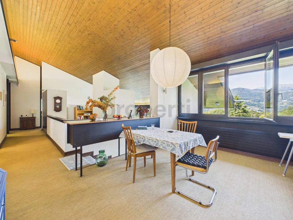An exclusive oasis with pool and panoramic view – photo 2 of 28