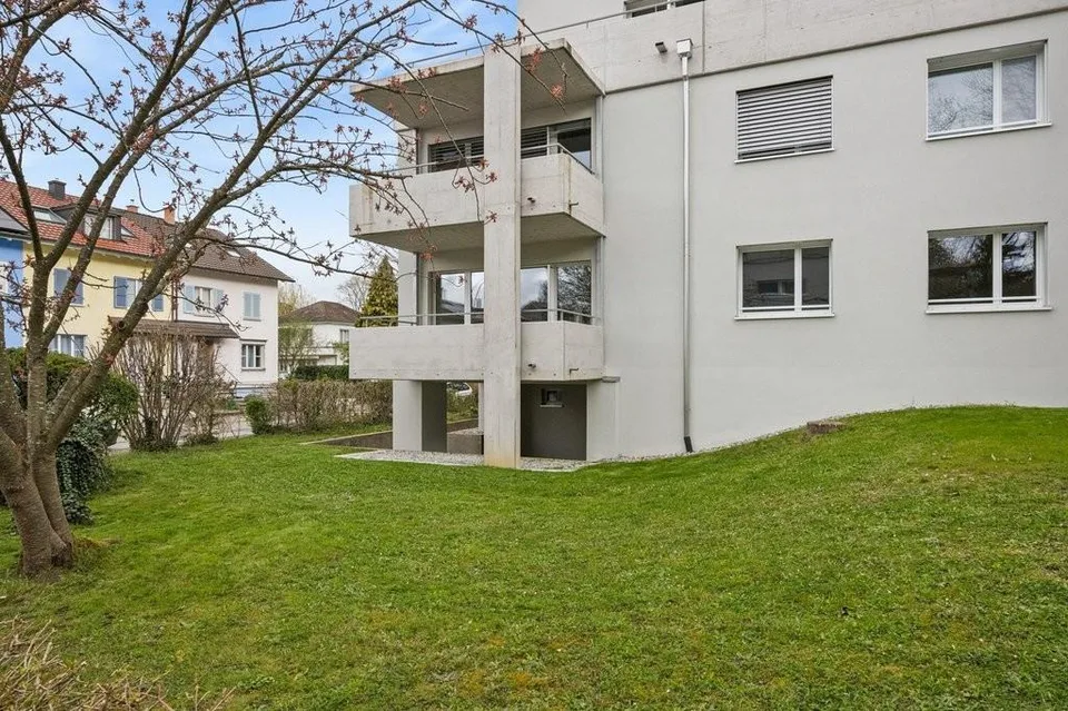 Appartamento di 4,5 locali in una zona tranquilla – foto 1 di 9