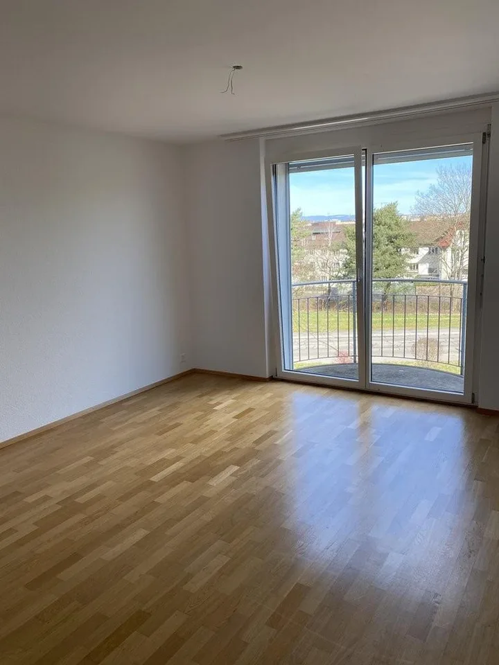 Moderne Wohnung am Fusse des Gurtens – Foto 7 von 9