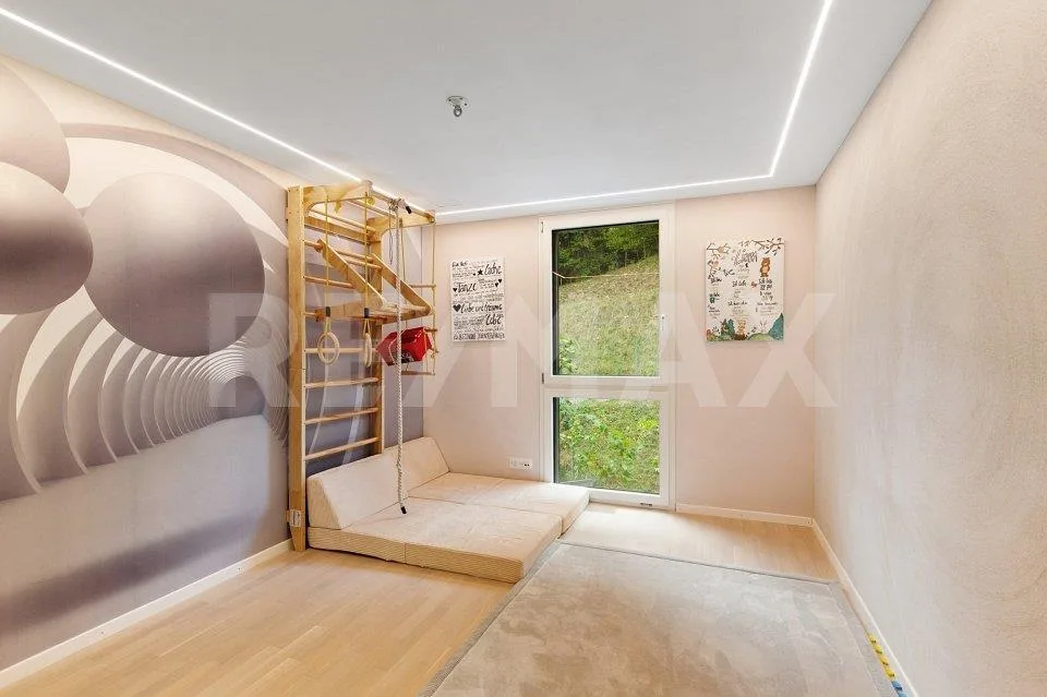 Esclusiva casa a schiera di 5,5 locali con vista fantastica – foto 6 di 13